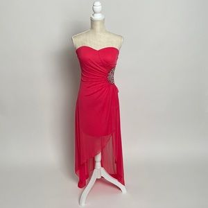 STRAPLESS RUBY ROX PROM DRESS